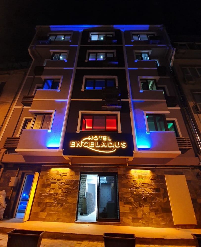 Enceladus Butik Otel