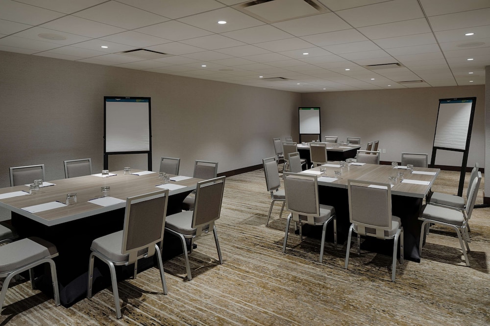 The Kingsley Bloomfield Hills a DoubleTree by Hilton - photo 81