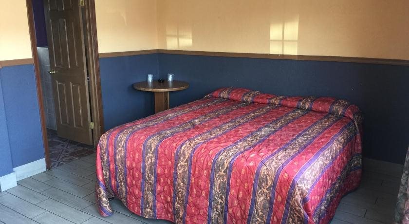 Monterey Motel - photo 27