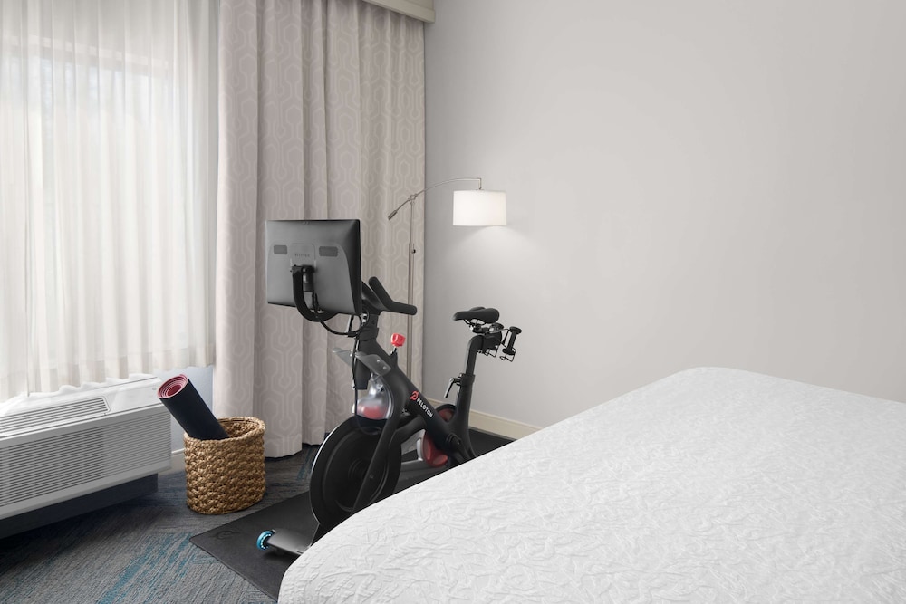 Hampton Inn Los Angeles Orange County Cypress - photo 11