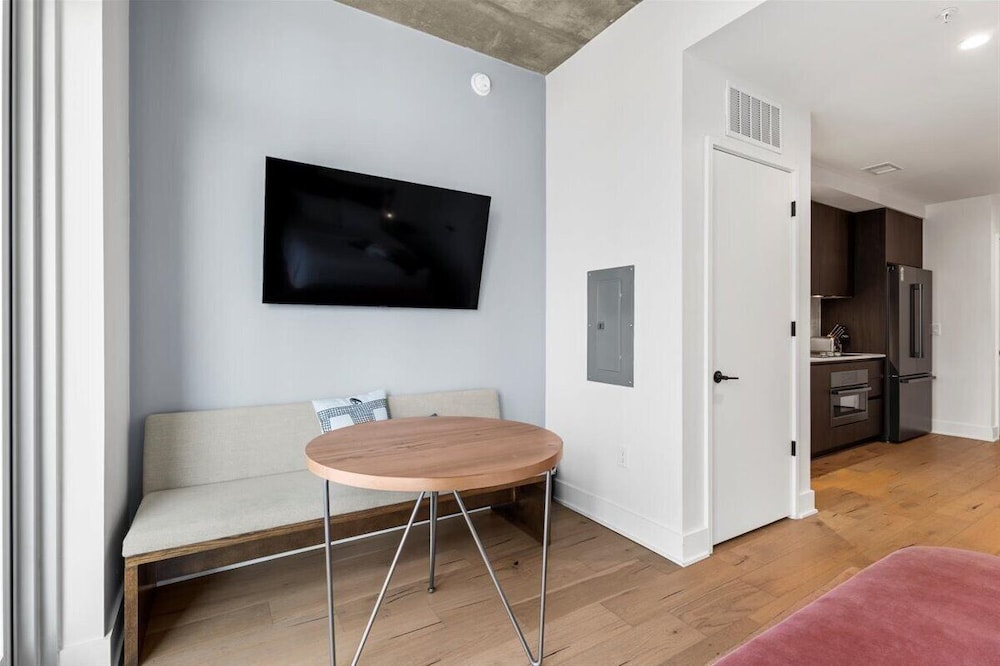 Austin Condo Hotel - photo 290