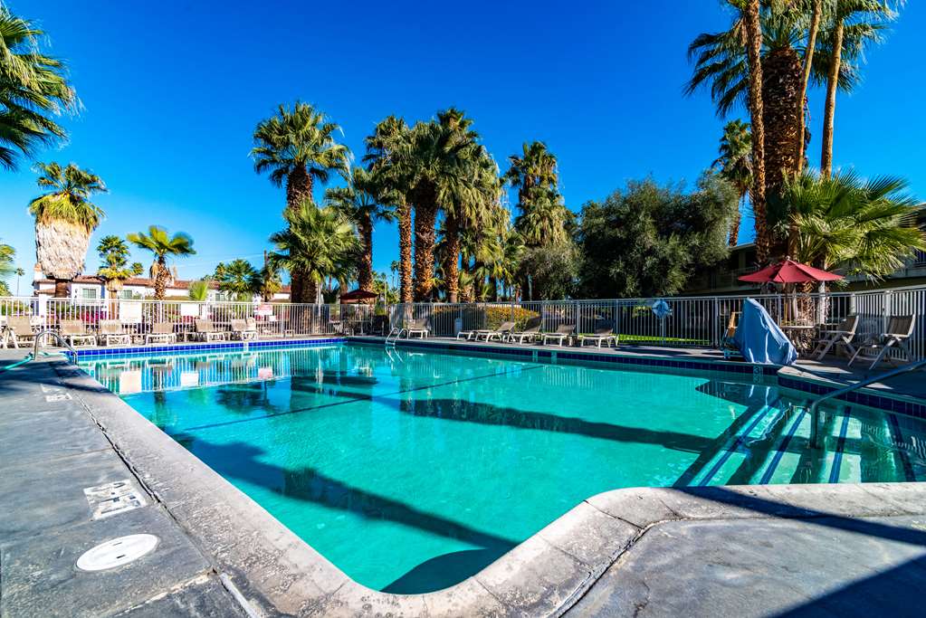 Motel 6 Palm Springs CA East Palm Canyon - photo 19