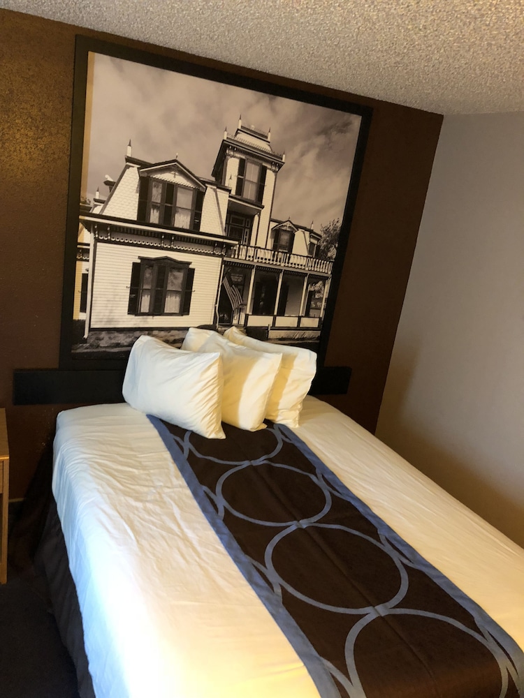 Super 8 by Wyndham North Platte - photo 3