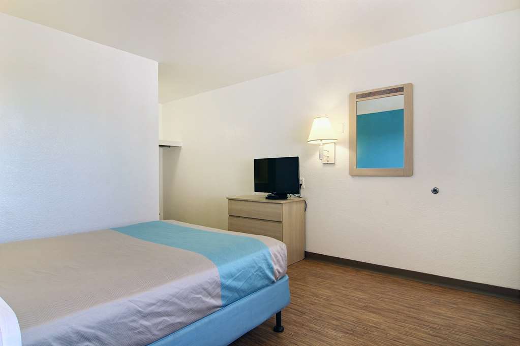 Motel 6 Lubbock TX - photo 21