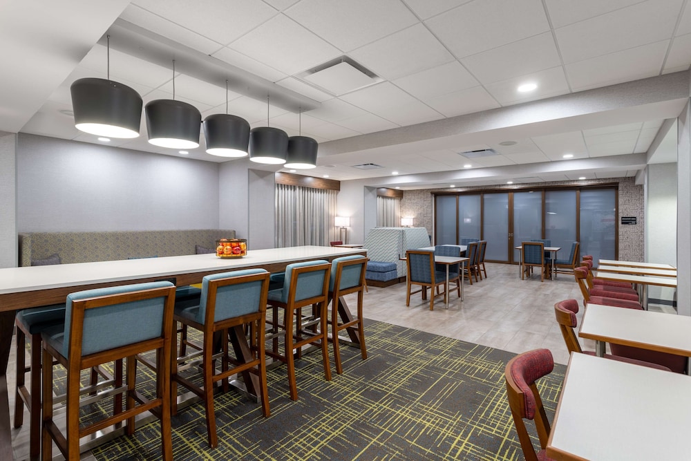 Hampton Inn Monticello - photo 3
