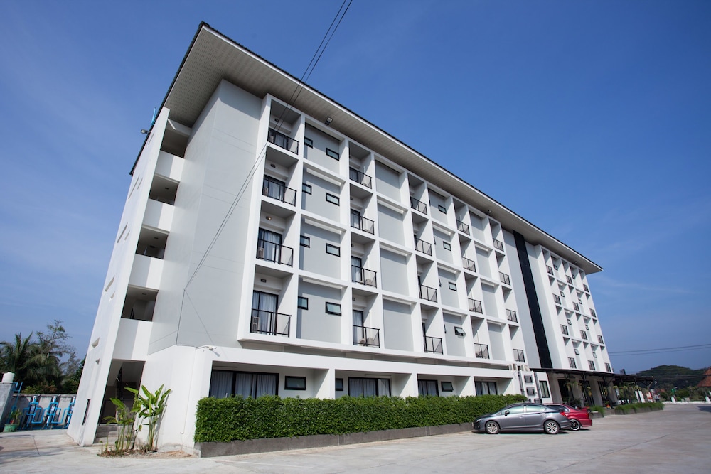 Le Park Hotel — Thung Song