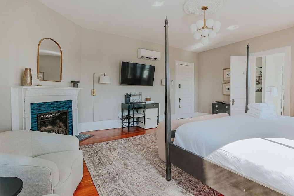 The Historic Berkeley Place - photo 63