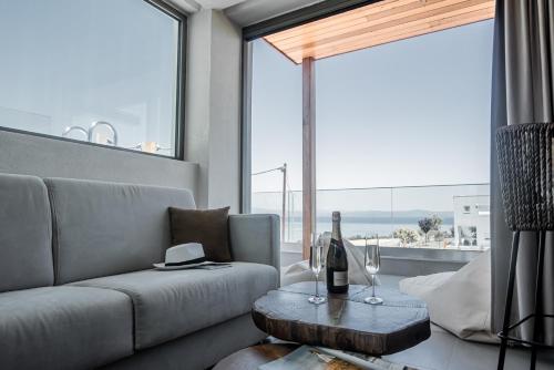 King’s & Queen’s Afitos Suites With Private Pool — Afytos — photo 2