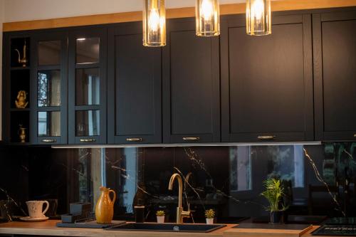 Standing de 88 m2 grand jardin wifi clim Netflix La Suzanna in Hyeres, France