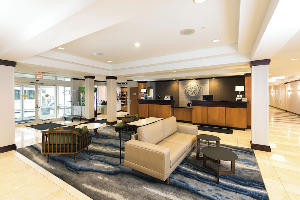 Fairfield Inn & Suites by Marriott Milwaukee Airport — hotel in Oak Creek