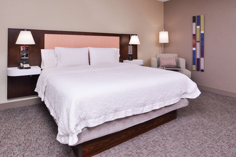 Hampton Inn Albuquerque University Midtown - photo 18