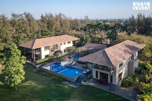 StayVista at Hideaway to Heaven Lawn & Bonfire in Nashik, India