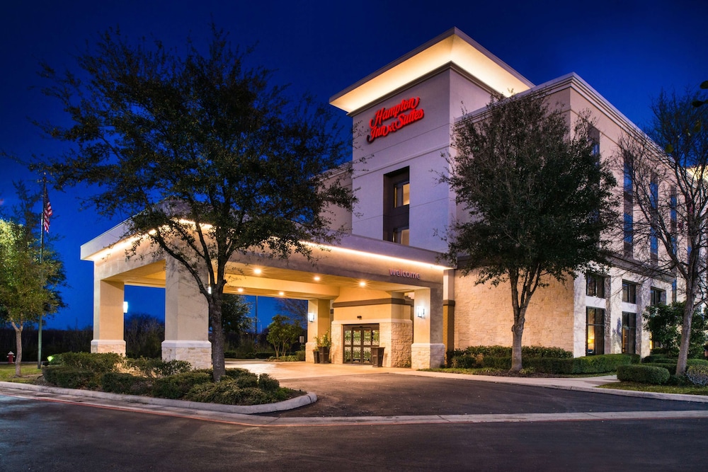 Hampton Inn & Suites Schertz - featured photo