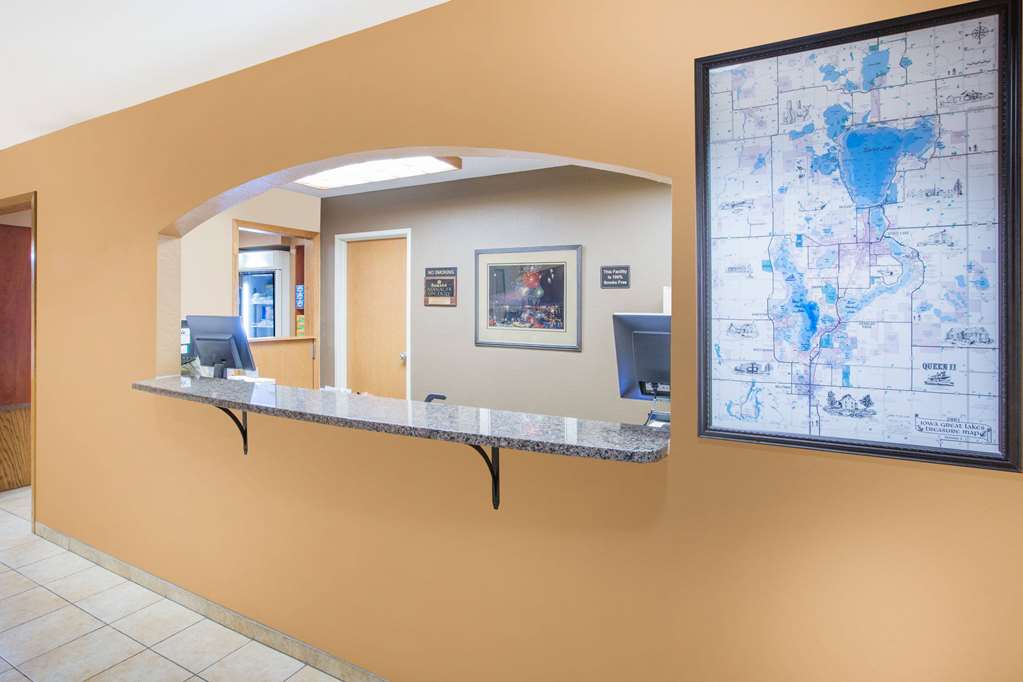 Ramada by Wyndham Spirit Lake Okoboji - photo 3