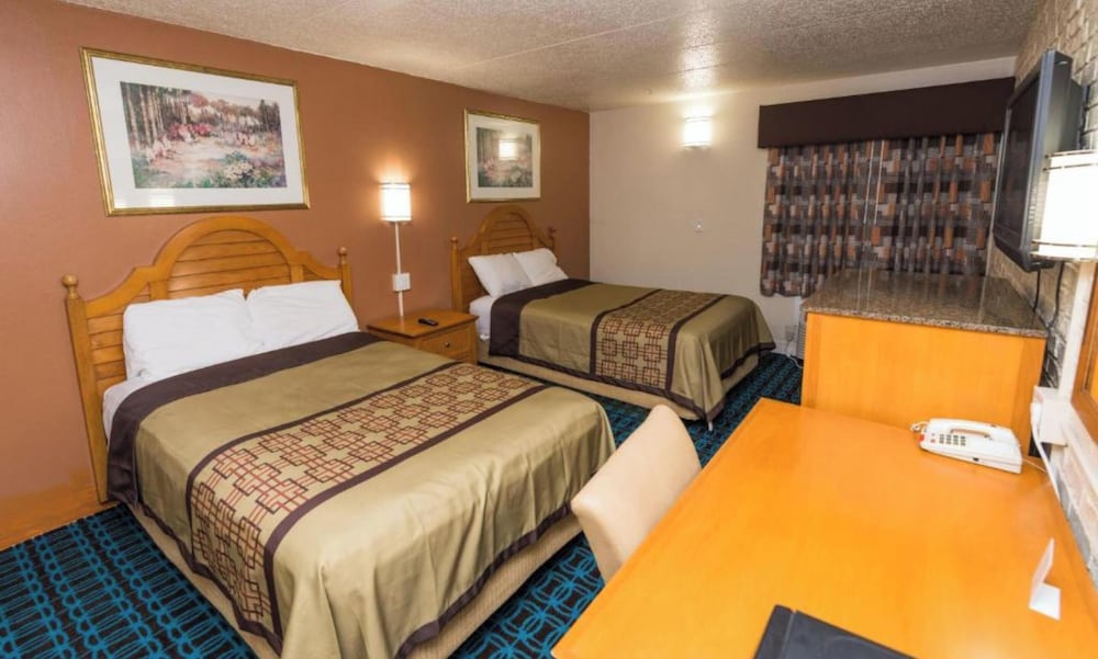 Tri City Motel by OYO Forrest City Spindale - photo 8