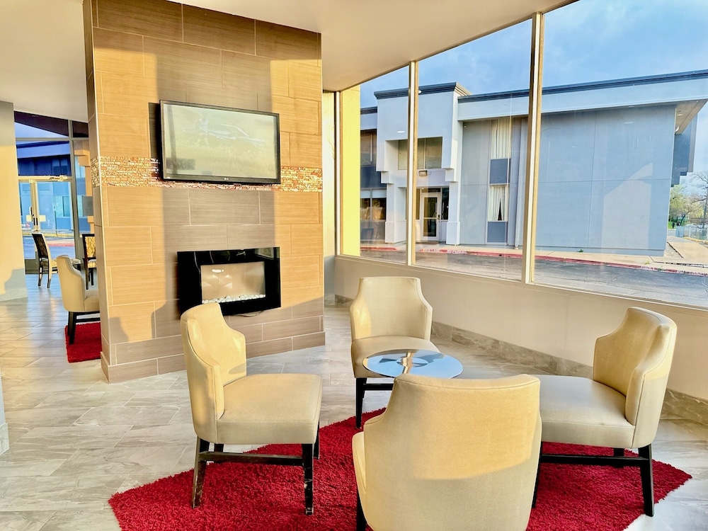 Quality Inn Fort Worth Downtown East - photo 30