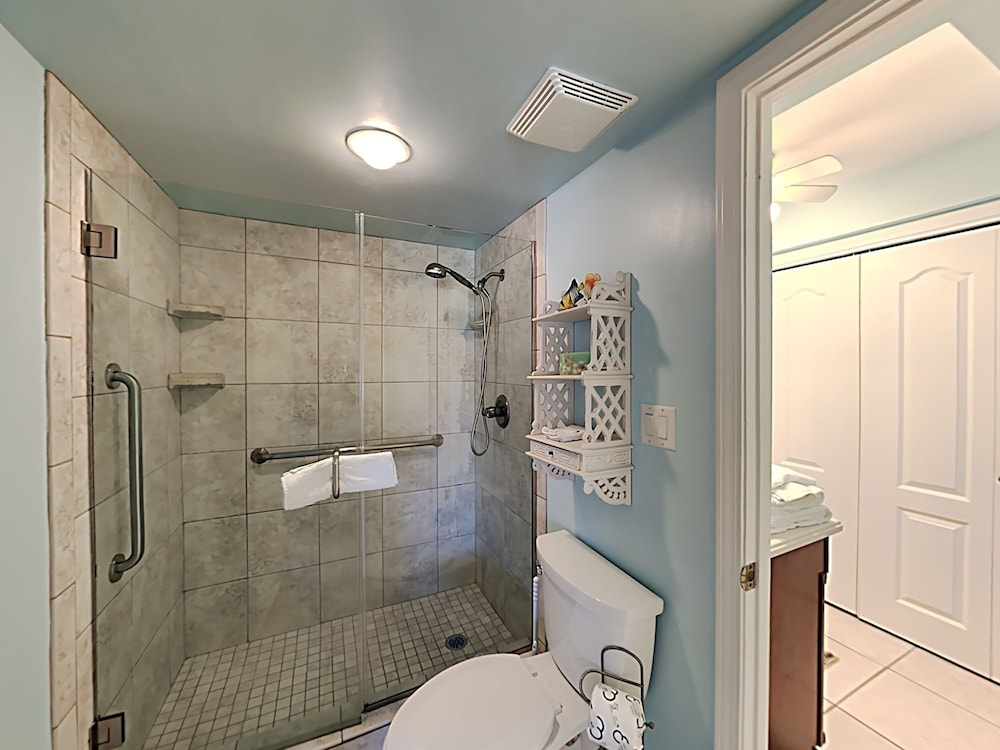 Regency Towers by Southern Vacation Rentals - photo 289