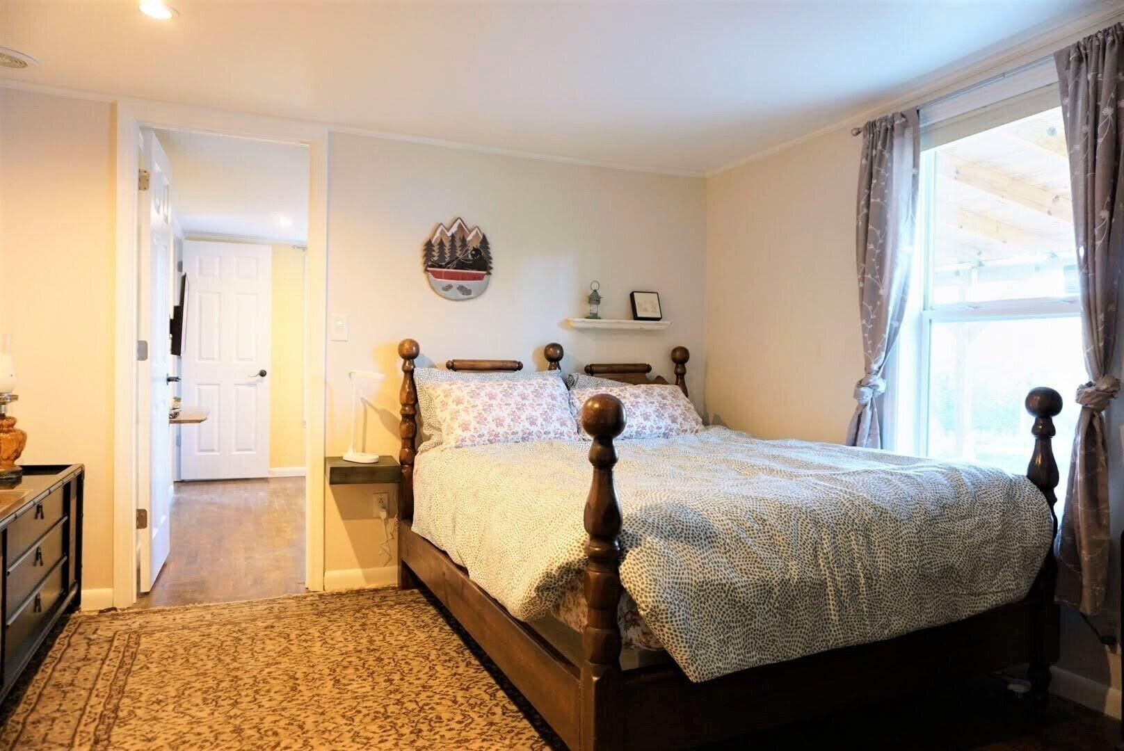 Cozy Home with Big Yard Full Kitchen More Than a Hotel Stay in Centerville, United States