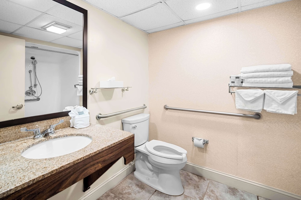 Best Western Merry Manor Inn - photo 24
