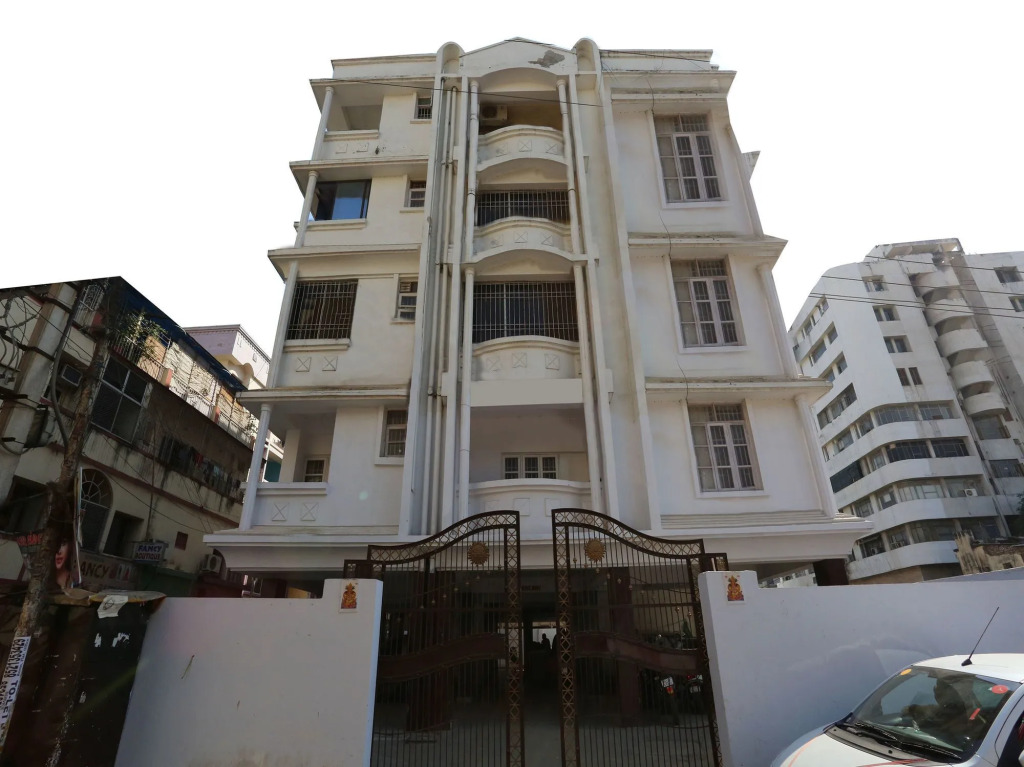 OYO 13216 Sidhi Vinayak Residency - carbon neutral hotel in Patna