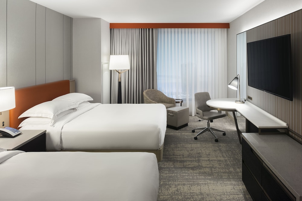 Hilton Columbus Downtown - photo 9