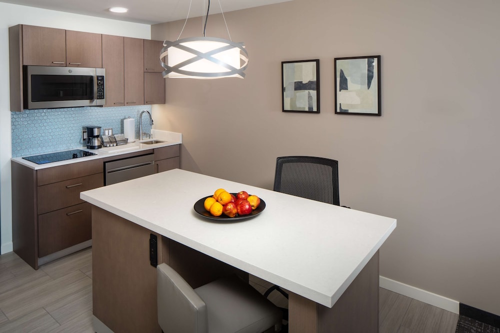 Hyatt House Vacaville - photo 20