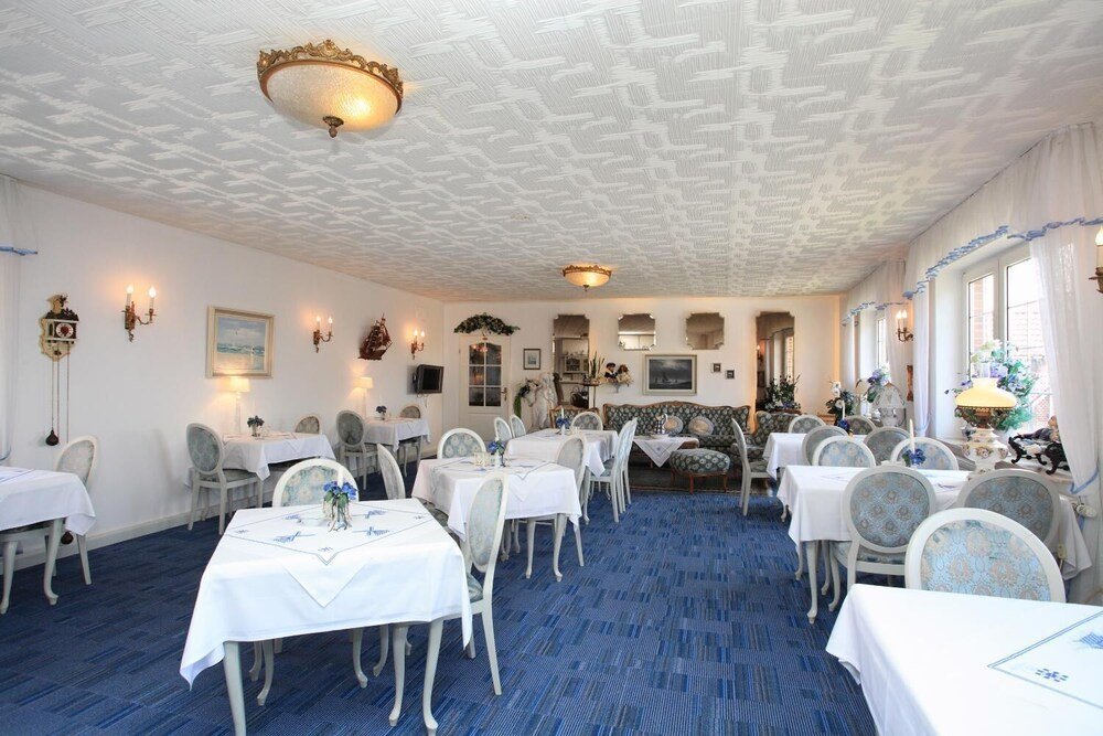 Hotel Pension Haus Hubertus — Borkum — photo 4