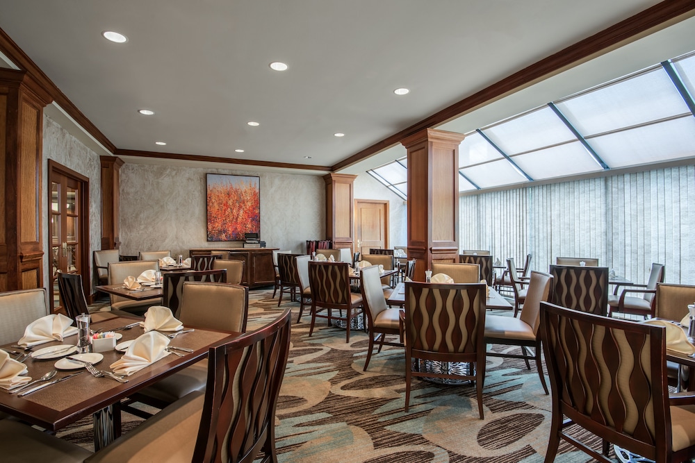 Crowne Plaza Knoxville Downtown University by IHG - photo 26