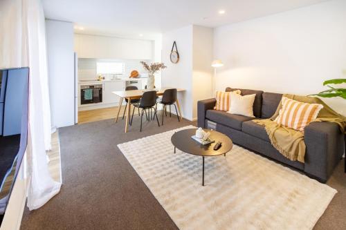 Beautiful home Near CBD Pet Friendly with Carpark — 4-Star Luxury Hotel in Christchurch, New Zealand