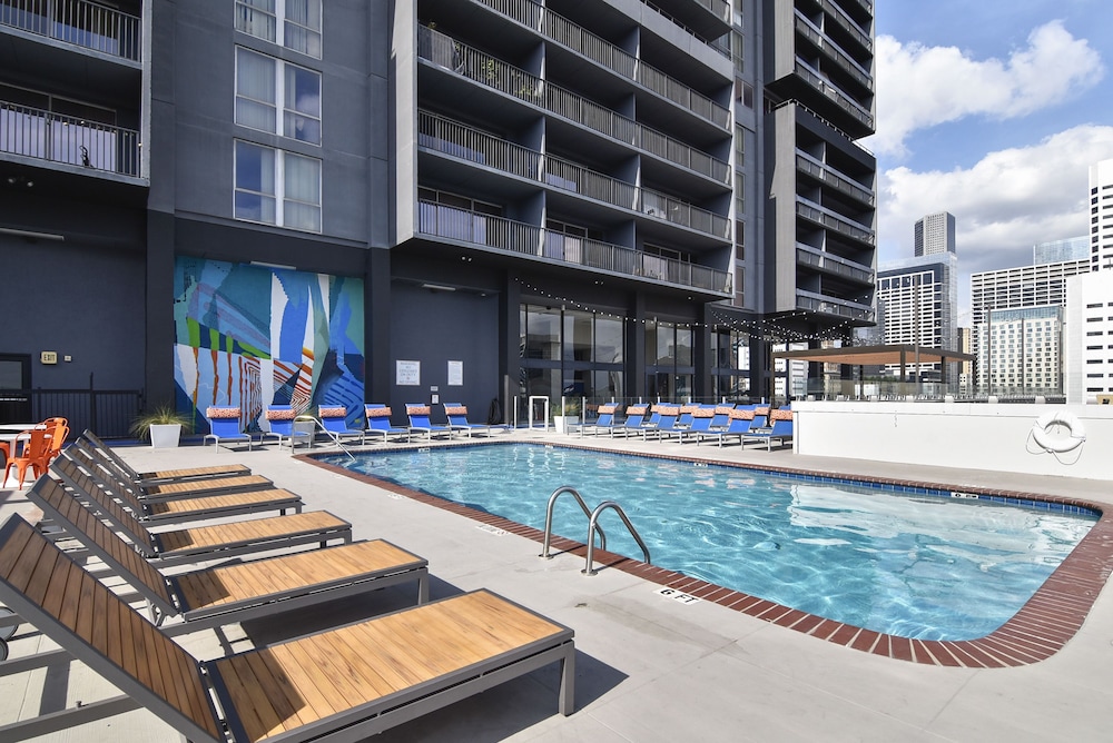 Stay Alfred on Fannin Street — 4-Star Luxury Hotel in Houston, United States