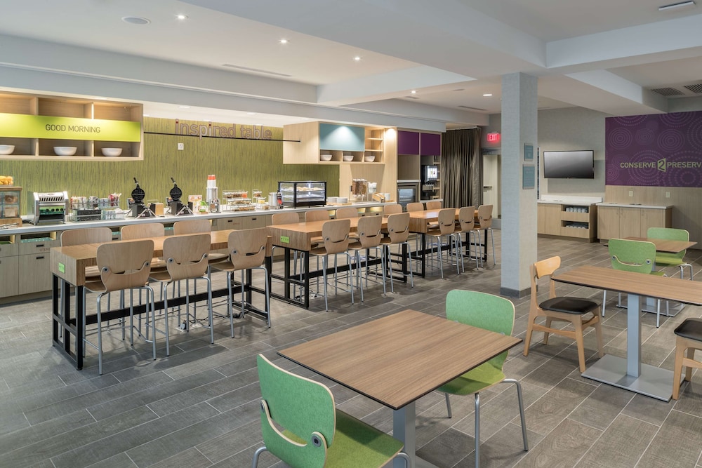 Home2 Suites by Hilton Fort Worth Cultural District - photo 35