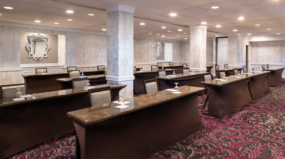 The Churchill Hotel near Embassy Row - photo 75
