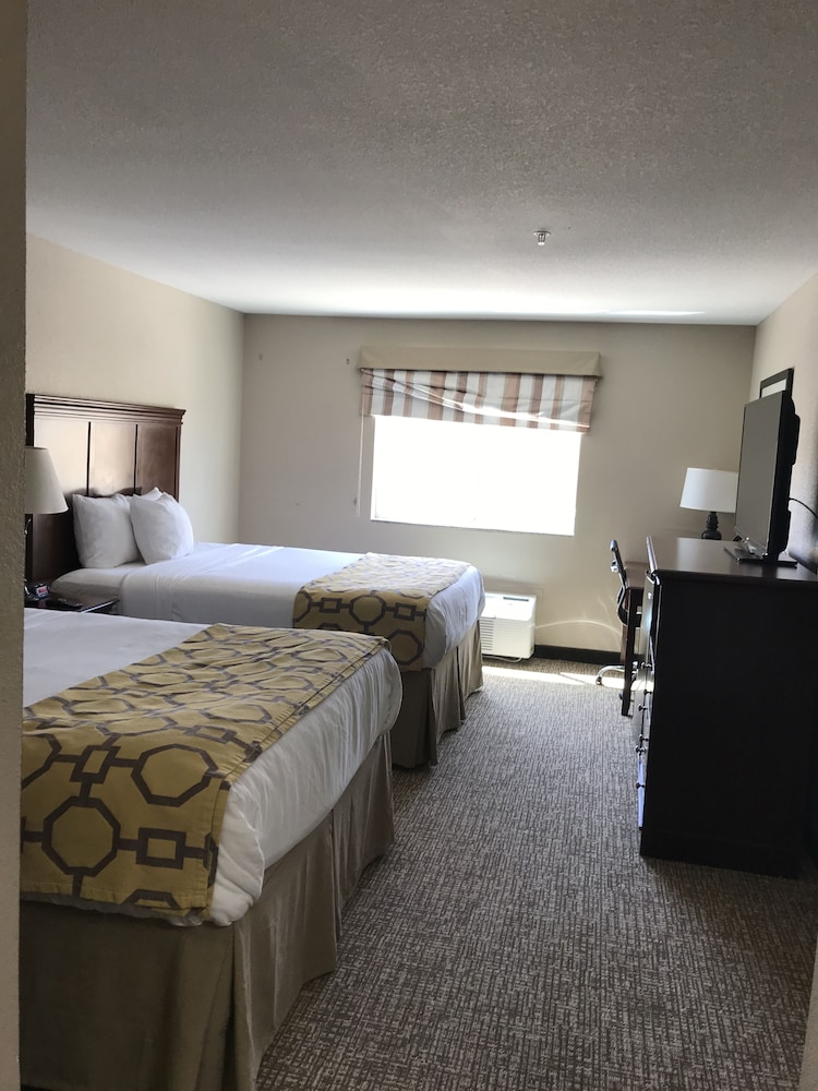 Baymont by Wyndham Odessa - photo 8
