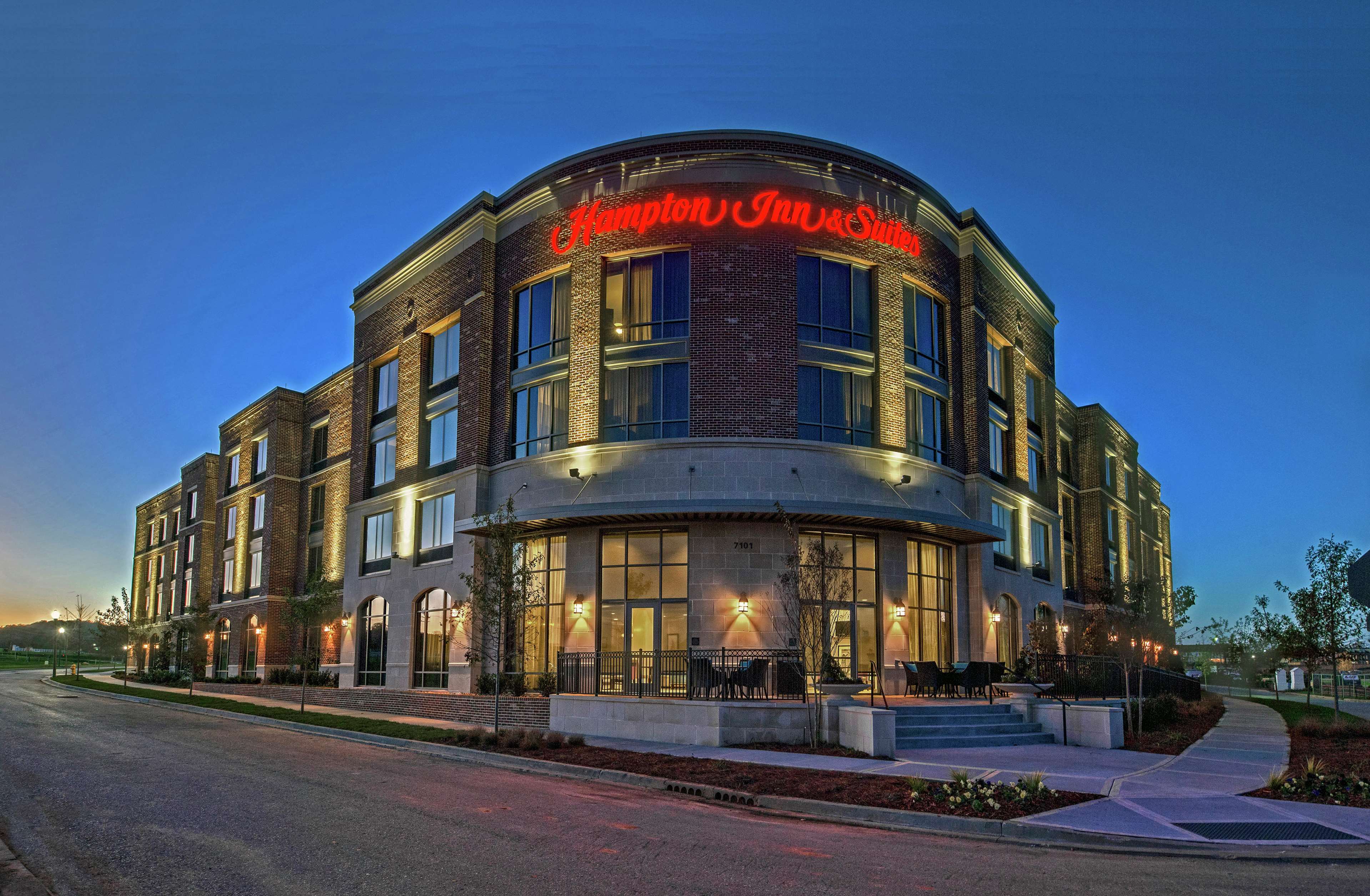 Hampton Inn & Suites Franklin Berry Farms - photo 2