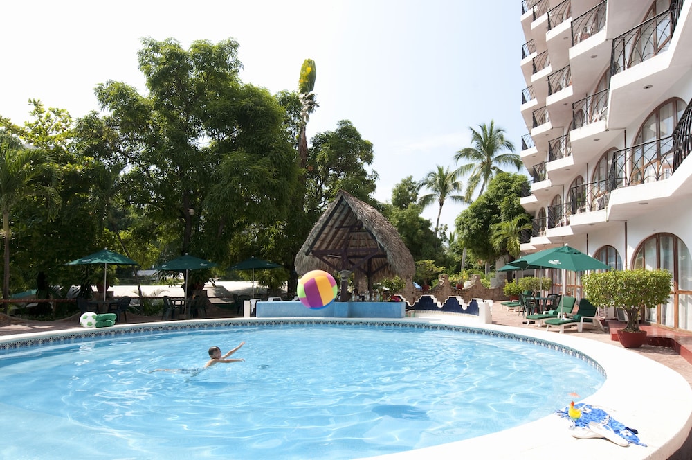 Real Bananas All Inclusive — hotel in Acapulco De Juarez