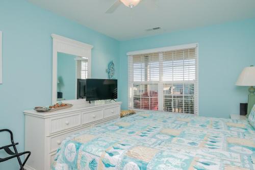 Sherrys Paradise by Oak Island Accommodations - photo 29
