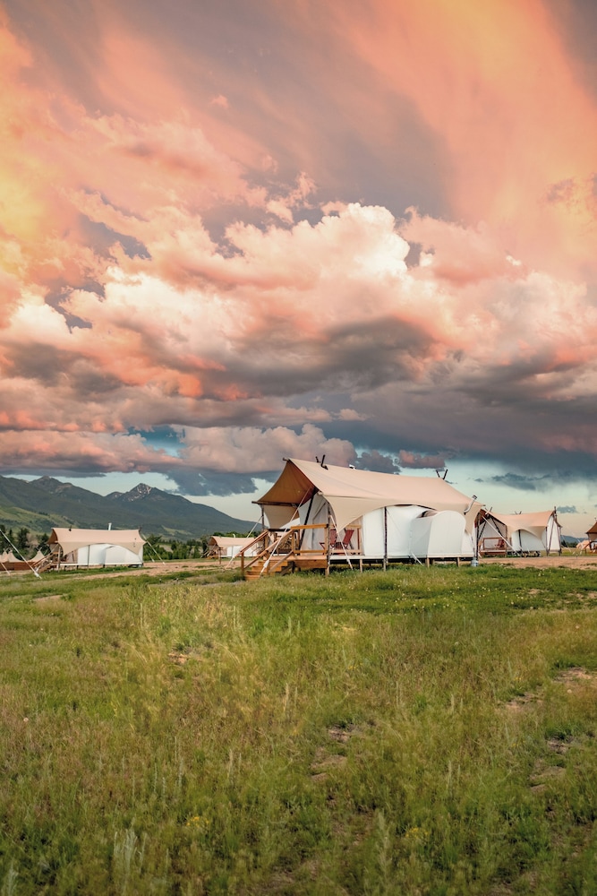 Under Canvas North Yellowstone - photo 62