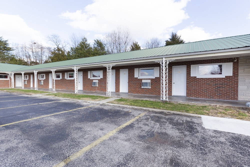 Oyo Hotel Cave City Ky - photo 24