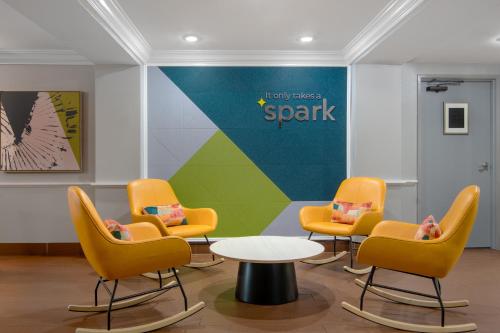 Spark by Hilton Montgomery EastChase - photo 2