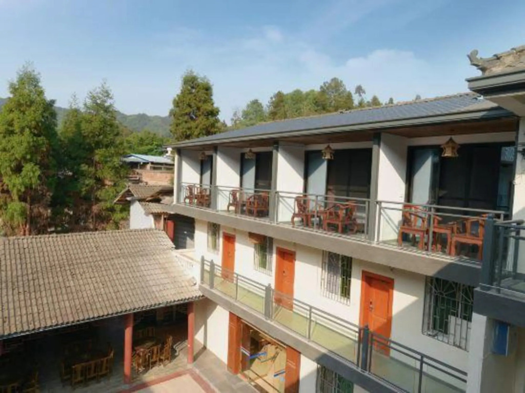 Shanlin Holiday Hotel - last minute hotel in Chongqing