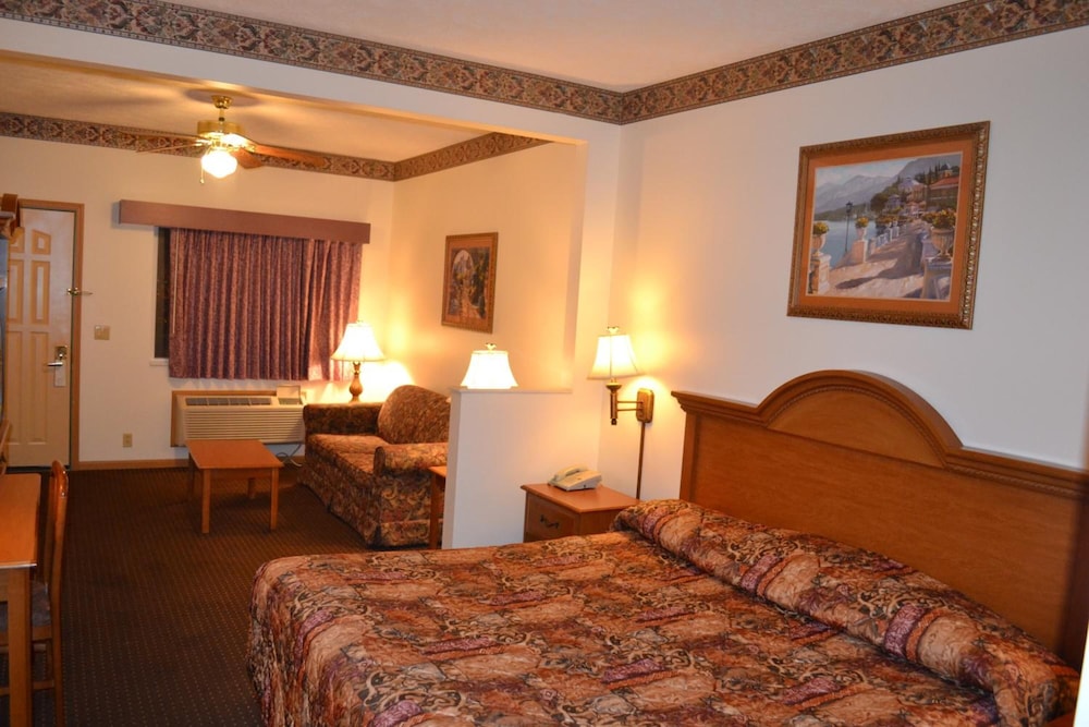 Countryside Suites - photo 17
