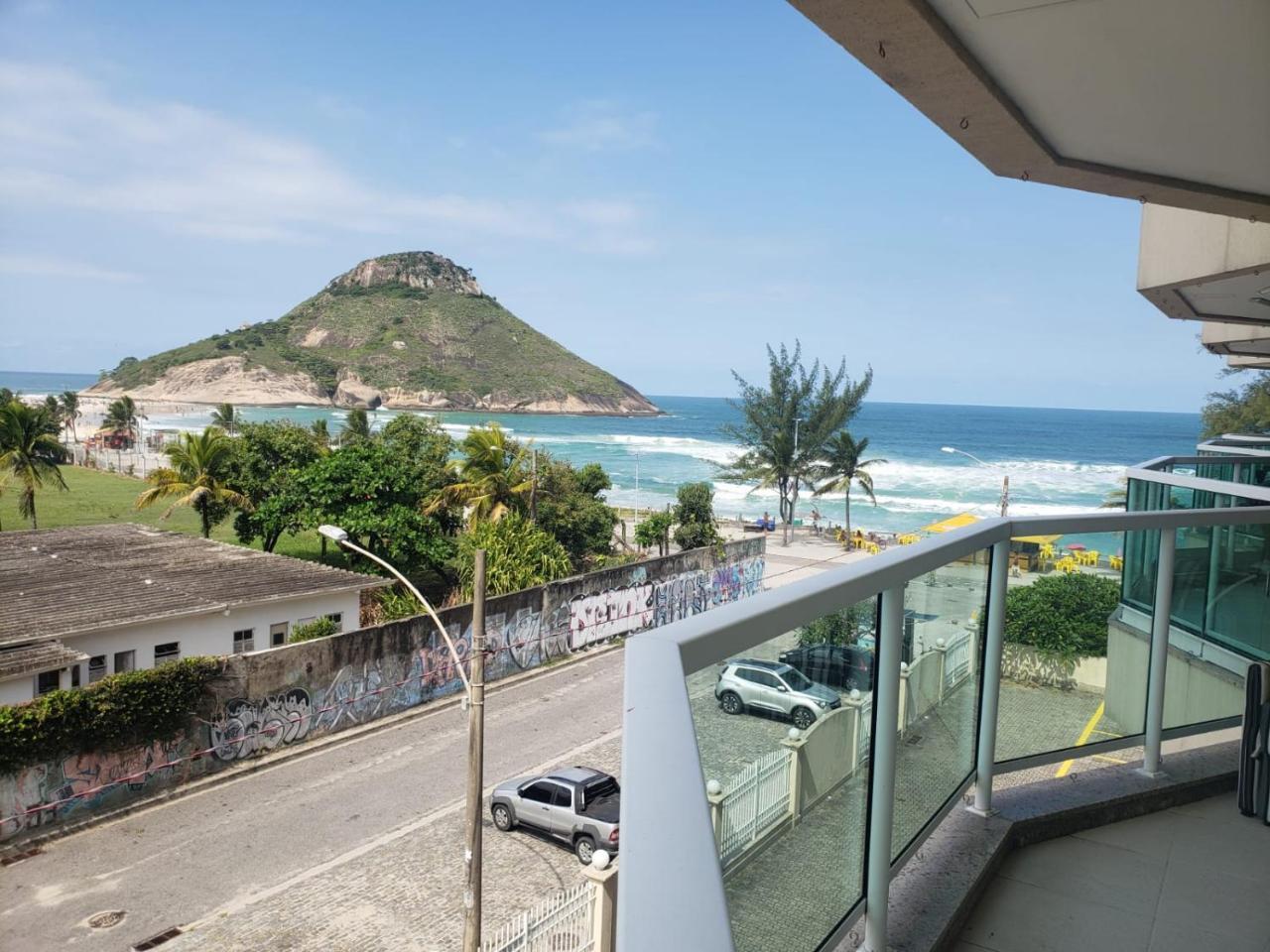 Flat vista mar na praia da macumba — 4-Star Luxury Hotel in Rio De Janeiro, Brasil