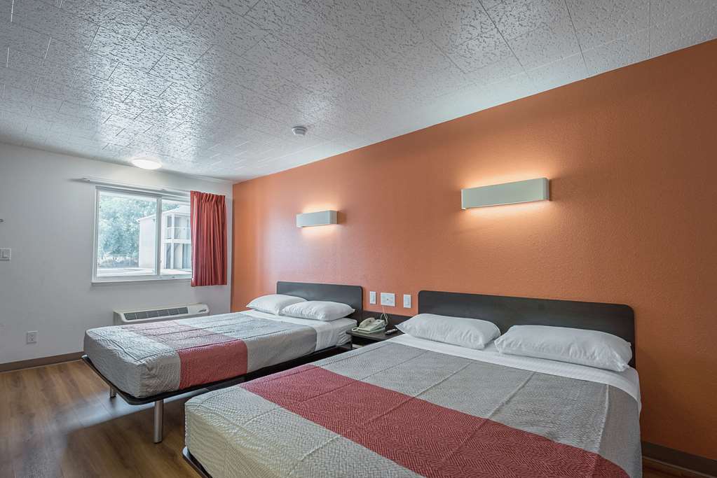 Motel 6 Fallon NV - photo 8