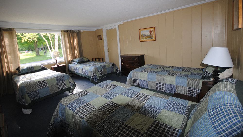 Sky Valley Motel & Cottages - photo 7