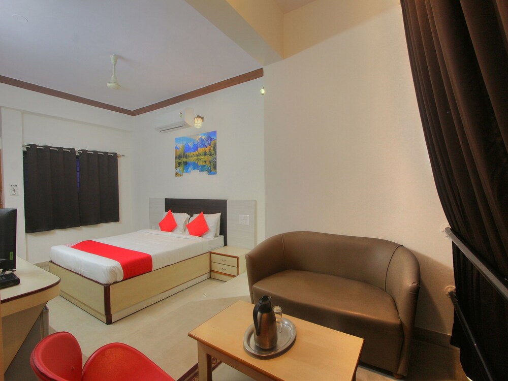 Collection O Madhura Residency — 4-Star Luxury Hotel in Bengaluru, India