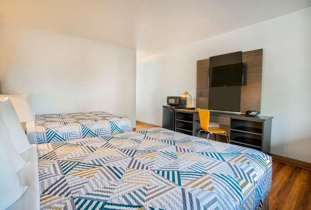 Motel 6 Salem OR Expo Center - photo 8