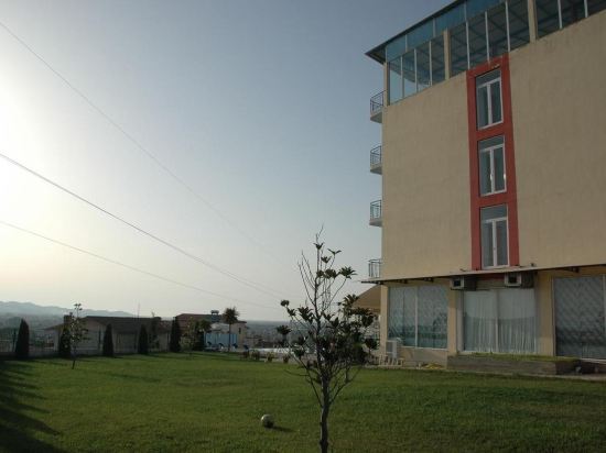 Hotel Aleksiona - last minute hotel in Durres
