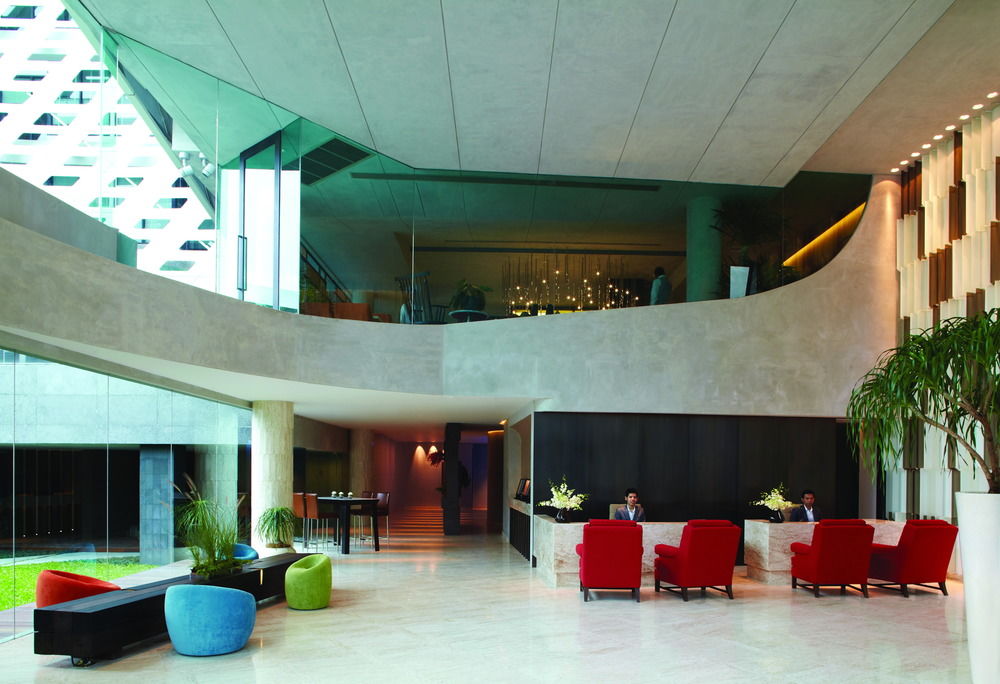 Lit Bangkok Hotel And Residence — 4-Star Luxury Hotel in Bangkok, Thailand