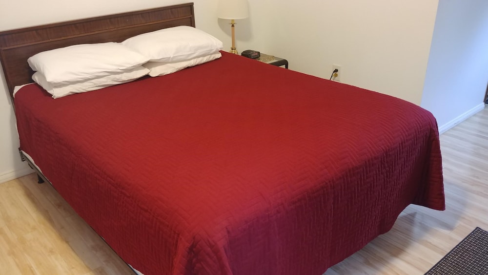 Falls Motel - featured photo