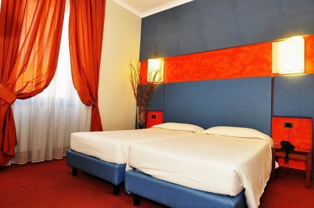 Hotel Executive — 4-Star Luxury Hotel in Rome, Italy